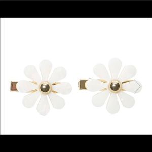 Each Jewels Flower Hair Clip (2 Pack) NWT